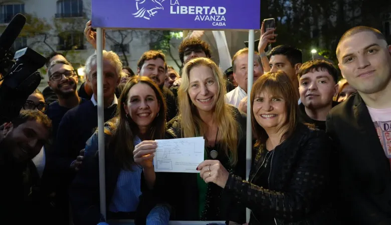 Patricia Bullrich se afilió a La Libertad Avanza