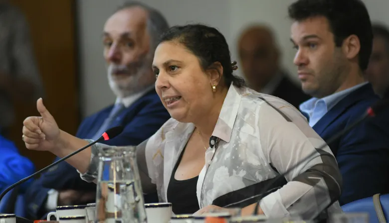 Paula Oliveto propuso sindicalizar a la Policía y cuestionó a Bullrich por sus “mensajes efectistas”