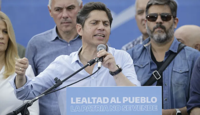 Axel Kicillof acelera el armado de un acto en La Plata para lanzar su fuerza política