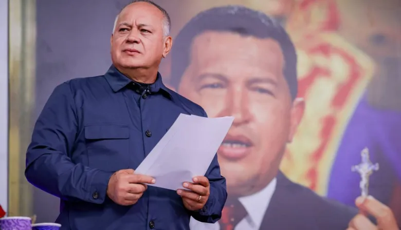 Venezuela suspende vuelos desde Colombia: Diosdado Cabello denuncia complot electoral
