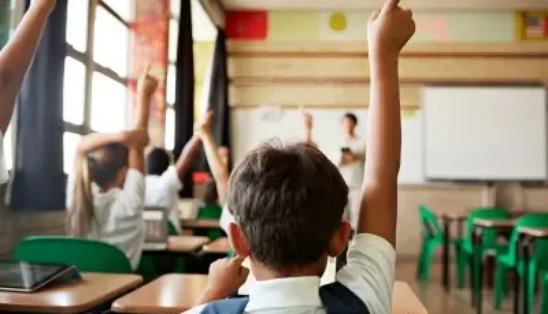 La Provincia dictó la conciliación obligatoria y se levantó el paro docente de la FEB