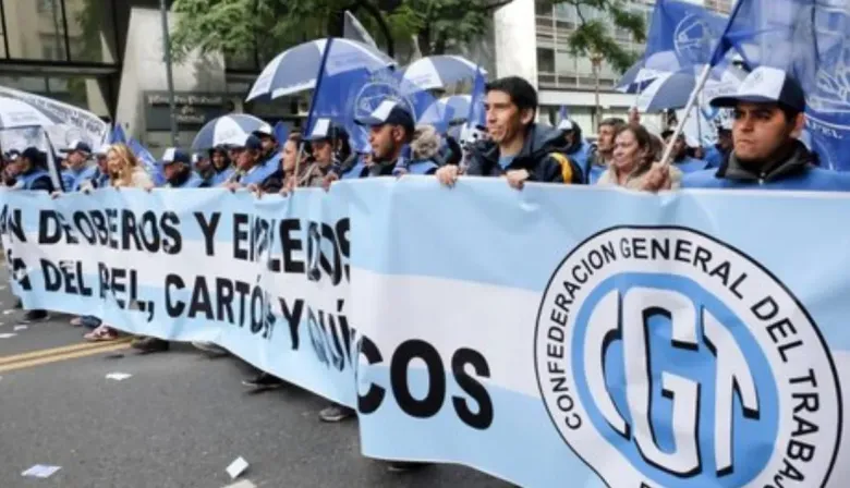 La CGT presentó un amparo contra el decreto del Gobierno que busca limitar las huelgas