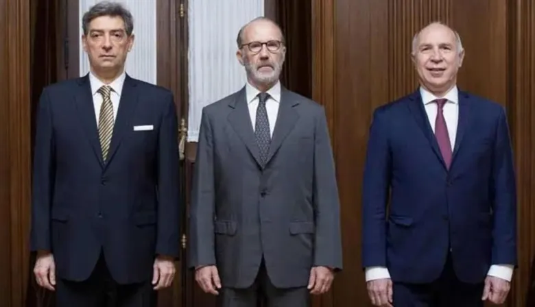 Negociaciones por la Corte Suprema: el Senado debate ampliación y nuevos nombramientos