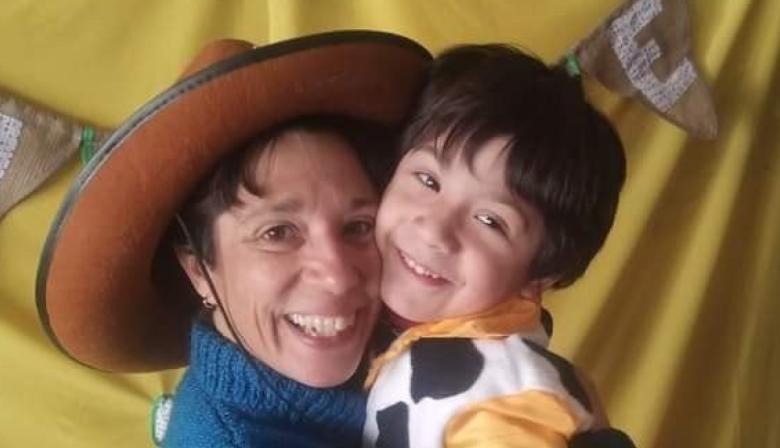 "Solo quiero una vida mejor": dejó un mensaje en Facebook y después apareció muerta junto a su hijo
