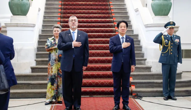 Bernardo Arévalo desafía a China y fortalece la alianza de Guatemala con Taiwán