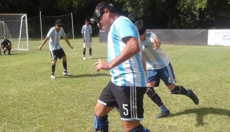 Silvio Velo: "Ahora juego al tenis, pero los Murciélagos siguen siendo mi vida"