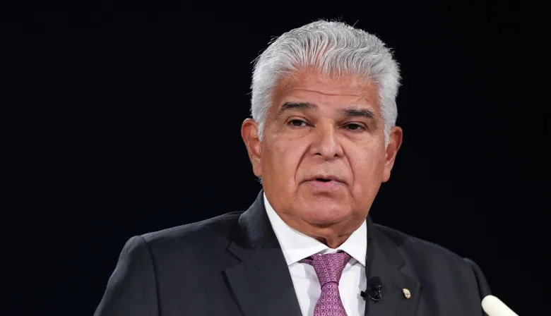 Mulino desafía a Estados Unidos y se planta ante la presión por su relación con China