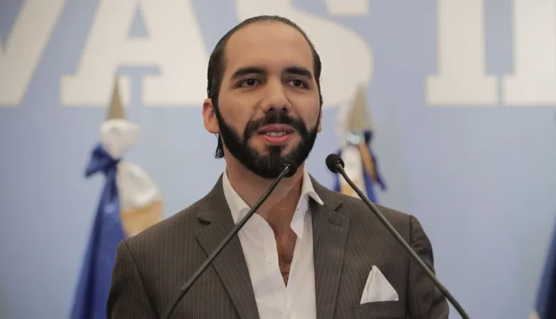Cuarenta periodistas abandonan El Salvador mientras Nayib Bukele prioriza la seguridad