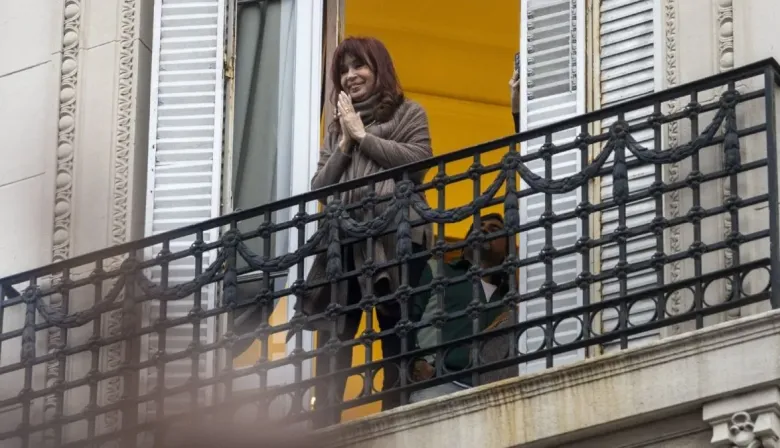 Legisladores kirchneristas piden reunirse con Cristina Kirchner sin tener que pedir permiso a la Justicia
