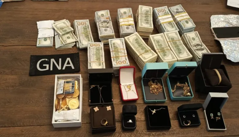 La caída del piloto narco: armas, 500 mil dólares, lingotes de oro y hasta un simulador de vuelo