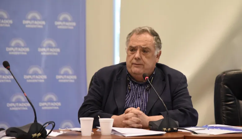 Valdés se desmarcó de la reelección indefinida en PBA: “No es el momento político”