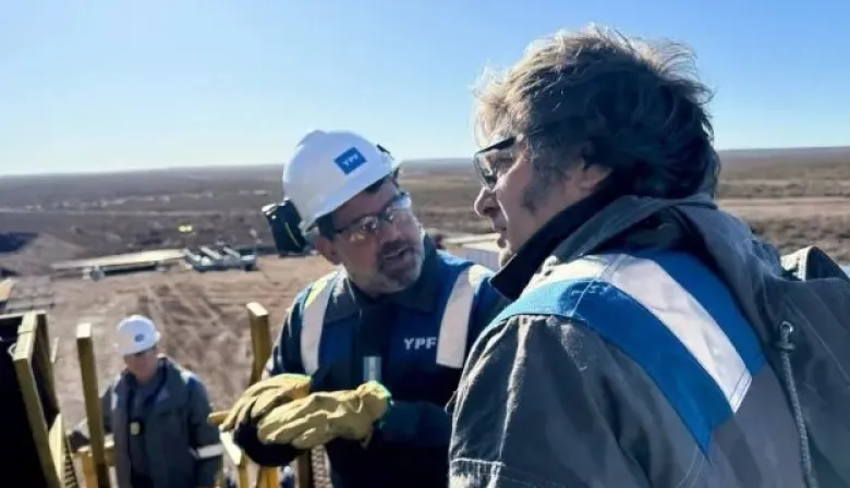 Fallo adverso por la expropiación de YPF: Milei anunció que apelará y cargó contra Kicillof