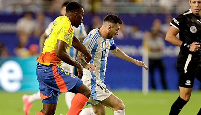 En el historial, Argentina sigue con una cómoda ventaja frente a Colombia