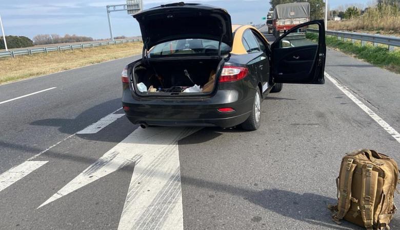 Un viaje narco de Rosario a Junín: detienen a un taxista que llevaba casi 27 kilos de cocaína