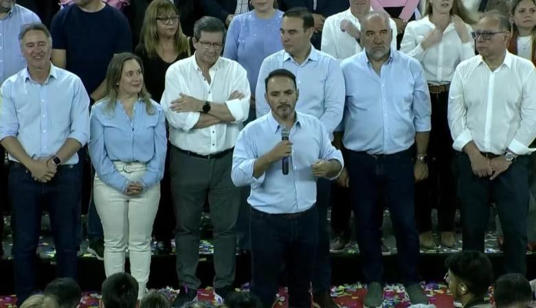 Gustavo Valdés impulsa a su hermano Juan Pablo para gobernador en Corrientes