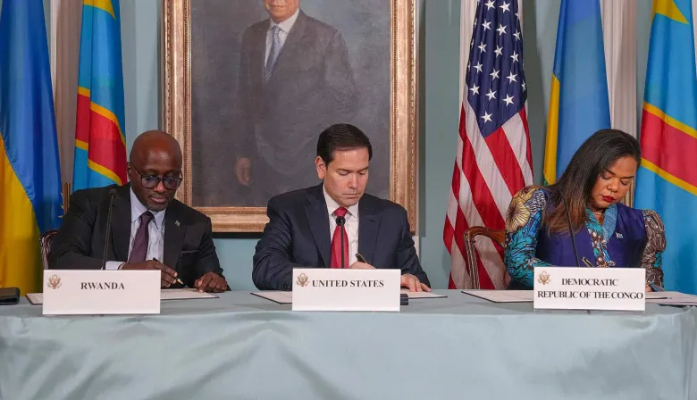 Congo y Ruanda firman un acuerdo de paz en Washington con mediación de Estados Unidos