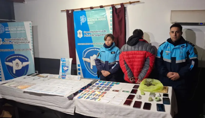 La Policía bonaerense detuvo a una banda que comercializaba VTV y obleas de GNC falsas