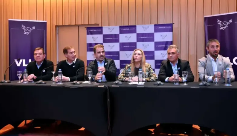 Diego Santilli valoró el acuerdo con Milei y no descartó encabezar la Primera sección