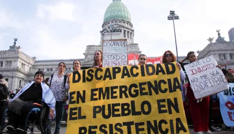Organizaciones de personas con discapacidad se movilizan al Congreso