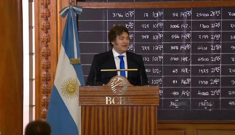 Milei confirmó que vetará el aumento a jubilados: “Si insisten, vamos a judicializar”