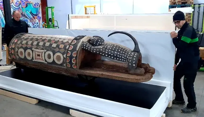 Djidji Ayôkwé: el tambor que vuelve a casa tras un siglo en Francia