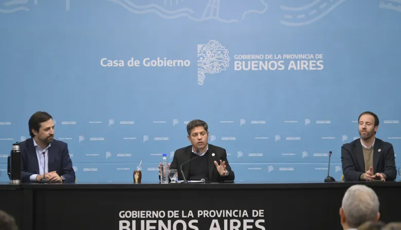 Kicillof: “Nación se endeuda para la especulación financiera; nosotros para mejorar la atención médica”