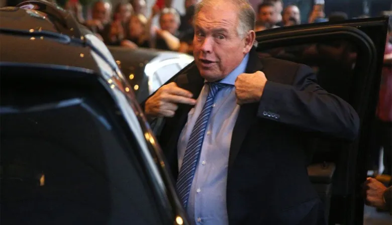 Cancillería Argentina evita condena directa tras ataque israelí a una iglesia en Gaza
