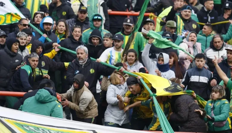 Sanciones en Aldosivi: tres barras expulsados del fútbol por tiempo indefinido