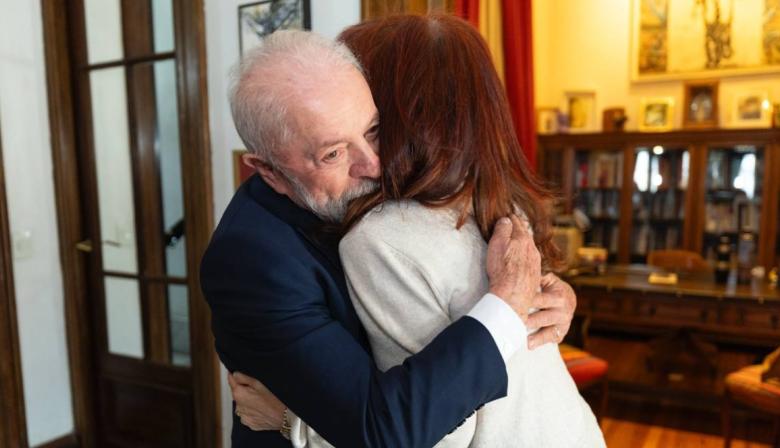 Lula visitó a Cristina Kirchner, condenada por corrupción y bajo arresto domiciliario
