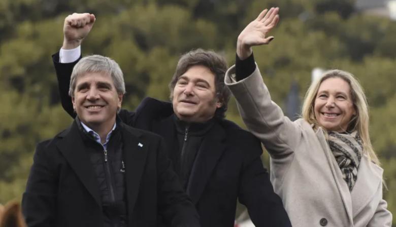 Javier Milei y su estrategia para eludir el costo político del veto