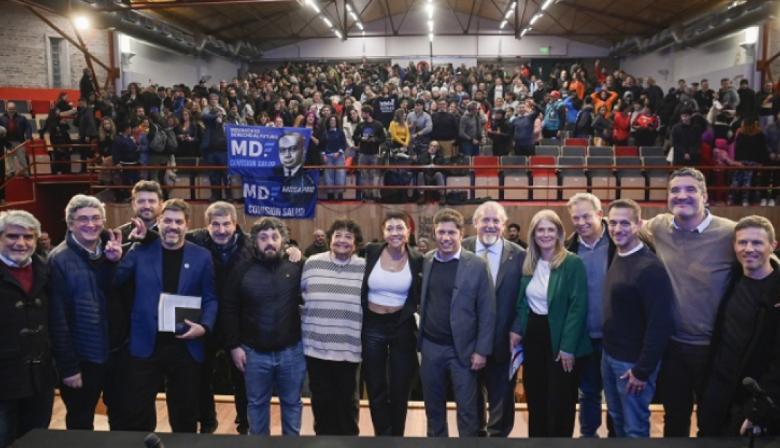 El experimento de unidad forzada que puede hacer estallar a Fuerza Patria
