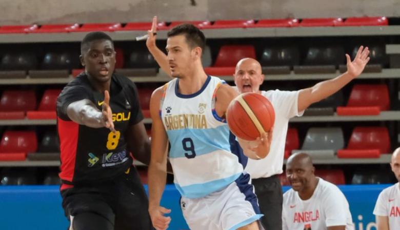 Básquet: Argentina le ganó a Angola 79-73 en el inicio de su gira de amistosos