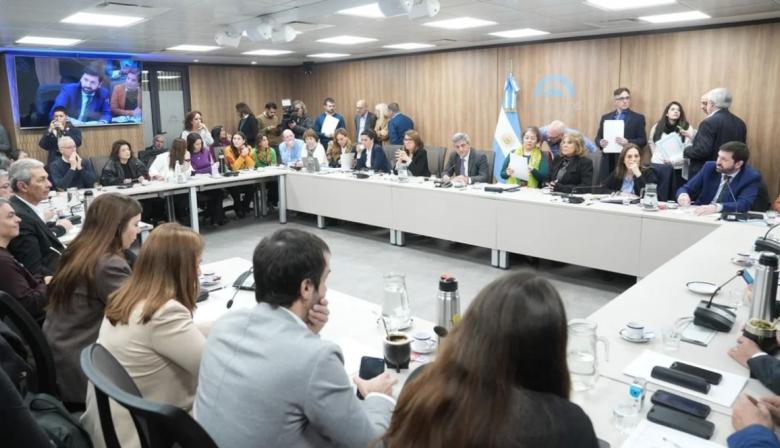 Diputados exigen informes urgentes por la crisis del fentanilo contaminado