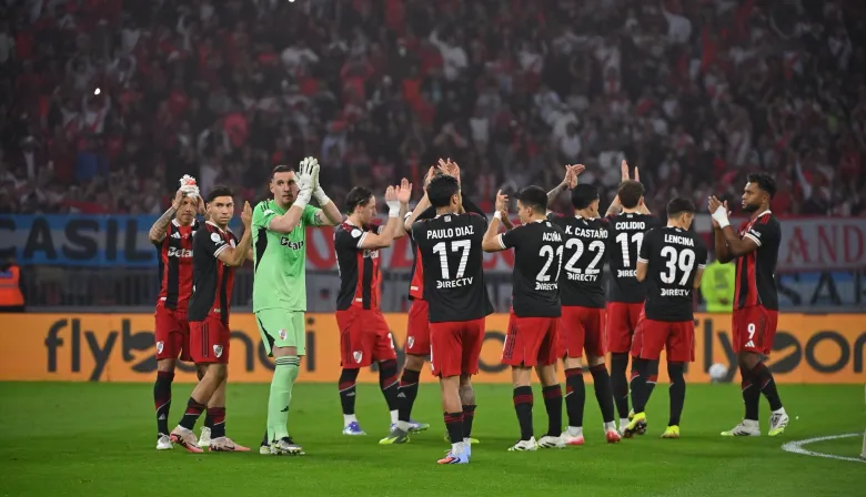 River le ganó 3 a 0 a San Martín de Tucumán y pasó a octavos de Copa Argentina