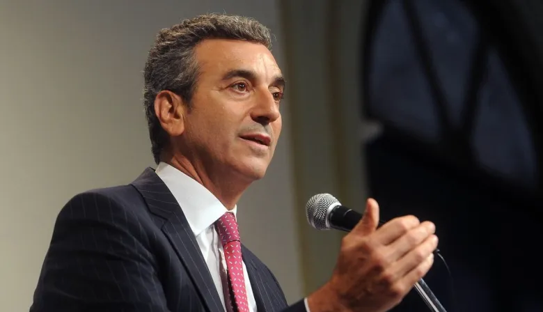 Randazzo y Carrió disputan el primer lugar en Provincia; Manes mira a CABA