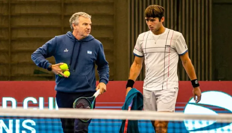 Javier Frana entrenará a Tomás Etcheverry tras protocolo de la AAT