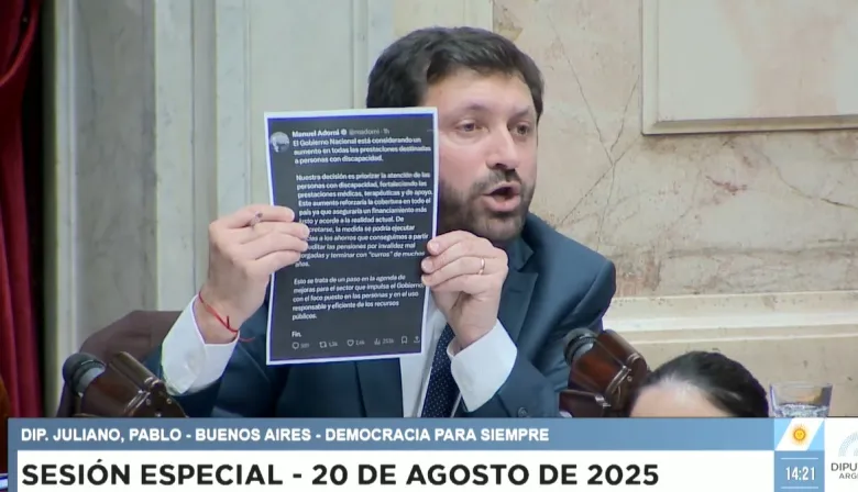 "Tomada de pelo": Pablo Juliano estalló contra Adorni por su promesa en Discapacidad
