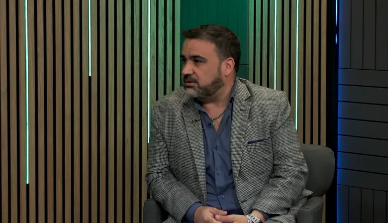 Fabián Luayza: “La política se volvió un River-Boca y la gente dejó de sentirse representada”
