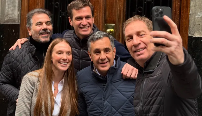 En otra galaxia: la agenda de los candidatos PRO tras el escándalo de Spagnuolo