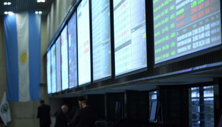 La baja de retenciones ya se siente en el precio de la soja y el maíz