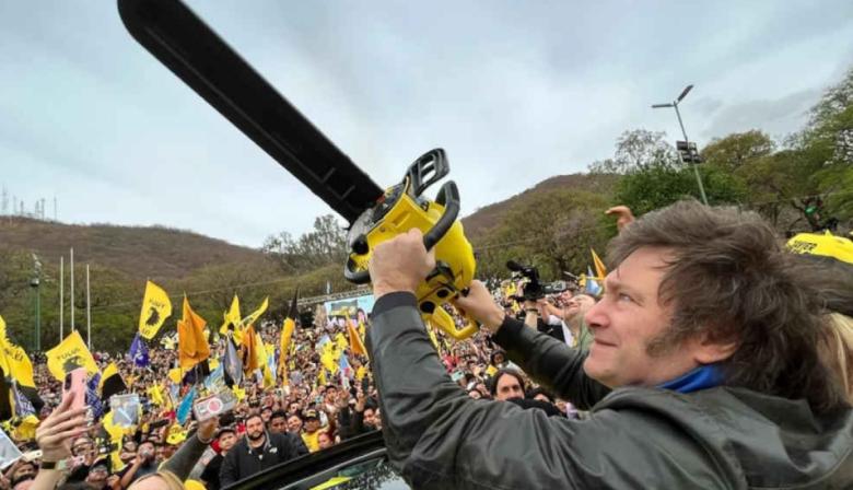 Milei ordenó despido masivo en la Agencia Nacional de Seguridad Vial