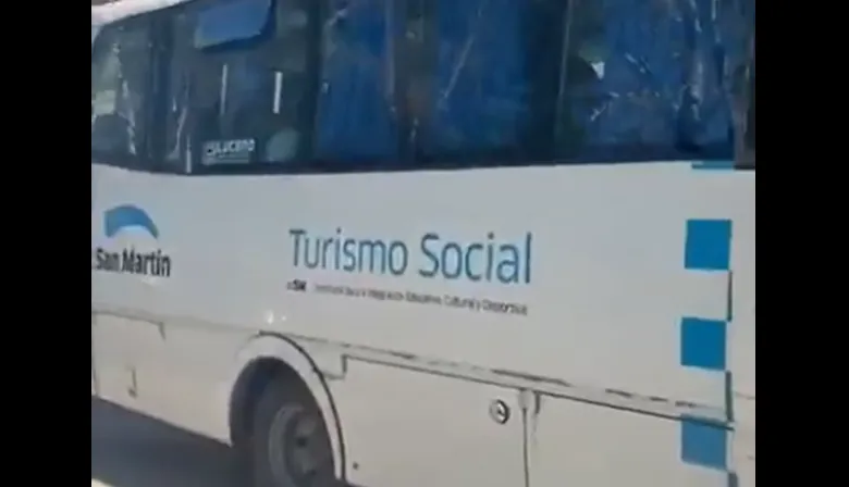 Valenzuela denunció que Fuerza Patria moviliza votantes en micros pagador por el municipio