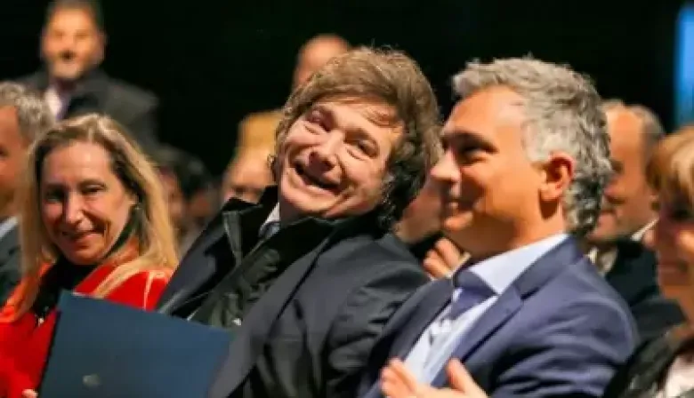Sebastián Pareja y Lule Menem resisten en LLA en medio de fuertes críticas internas