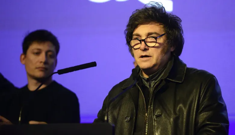 Milei reactiva su mesa política para intentar contener el golpe en las urnas