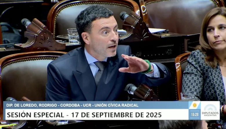 Con palos al kirchnerismo, Schiaretti y Milei, De Loredo justificó su voto por el Garrahan y universidades