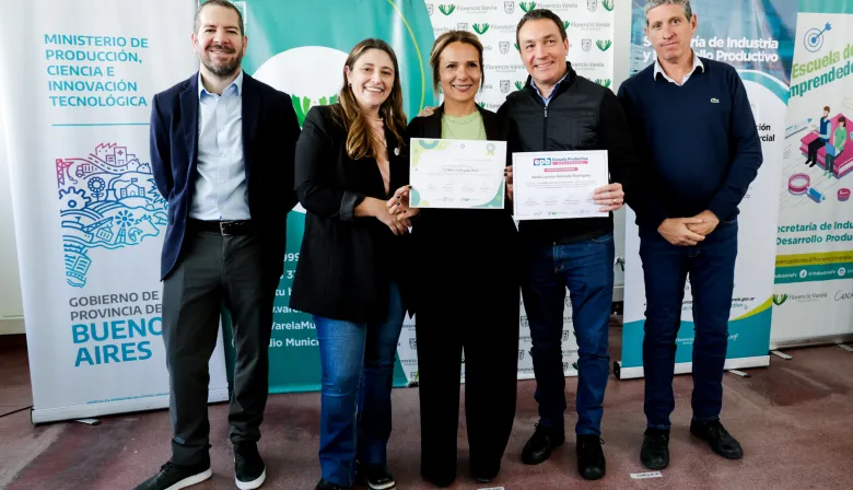 Reconocen a emprendedores bonaerenses que buscan convertirse en pymes