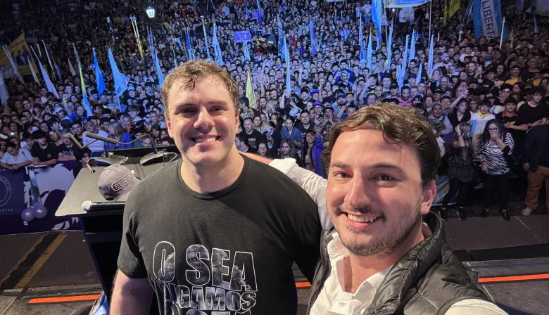 Inesperado pedido de Milei al Gordo Dan y Romo para el Movistar Arena: "Me estás jodiendo"