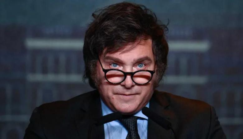 Financial Times advierte sobre la crisis política y social de Milei