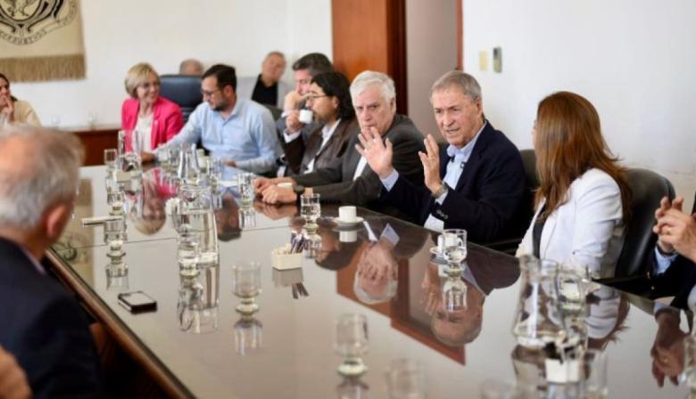 Schiaretti advierte sobre el futuro de las universidades en Córdoba