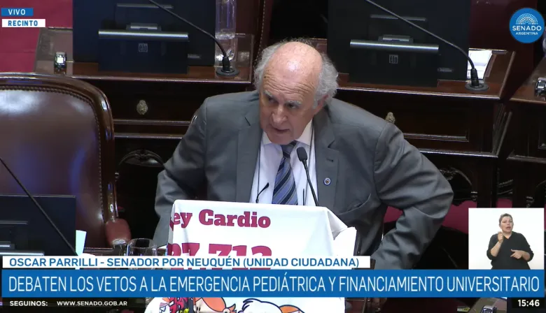 La advertencia de Parrilli: "Disfrutemos el presente; lo peor está por venir"
